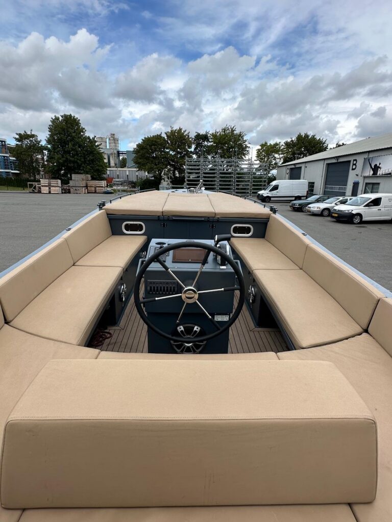 Stuurstand LEKKER Damsko 750 #84 met beige kussens