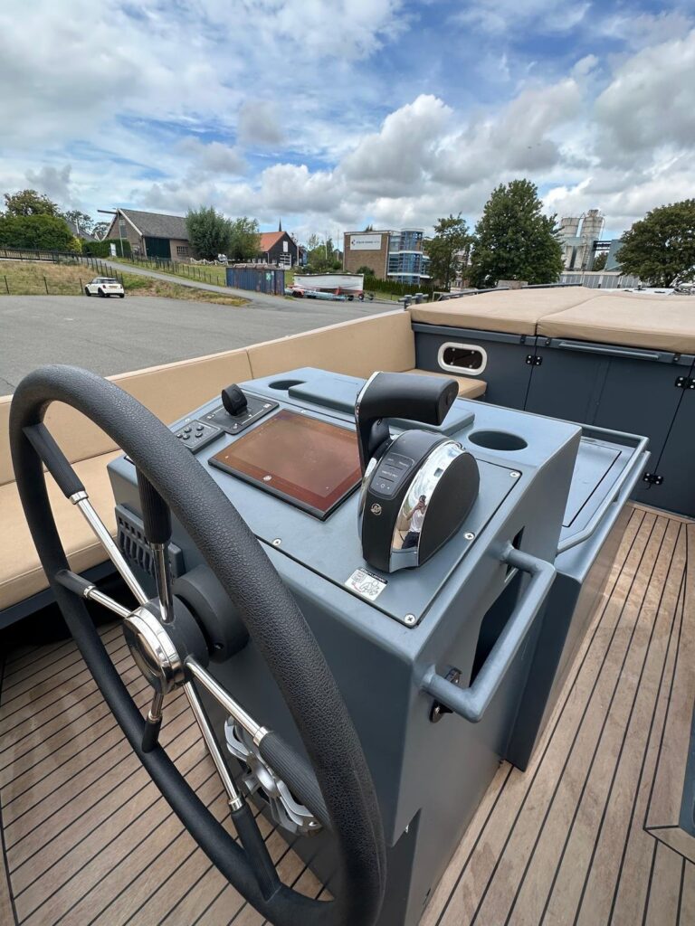 Boegkussens LEKKER Damsko 750 #84 met teakdek